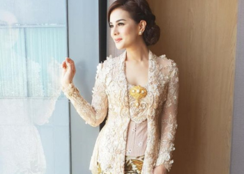 5 Model Kebaya Modern Terbaru, Simpel Tapi Mewah!